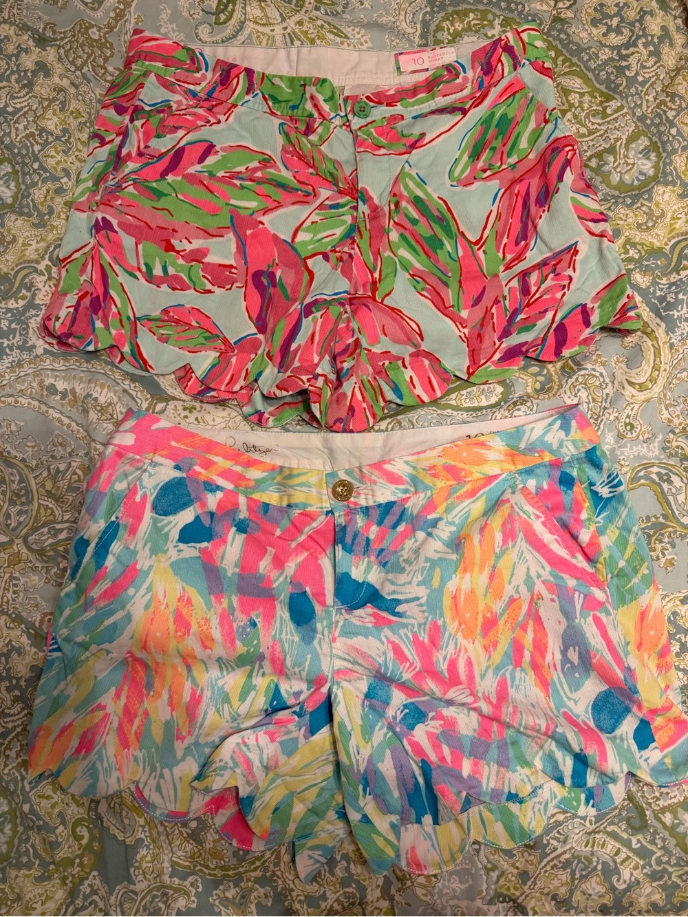 Colorful Scallop Hem Shorts Duo - Tropical Print